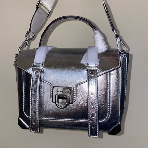 Michael Kors Handbags - Michael Kors purse Manhattan Medium Metallic Satchel New